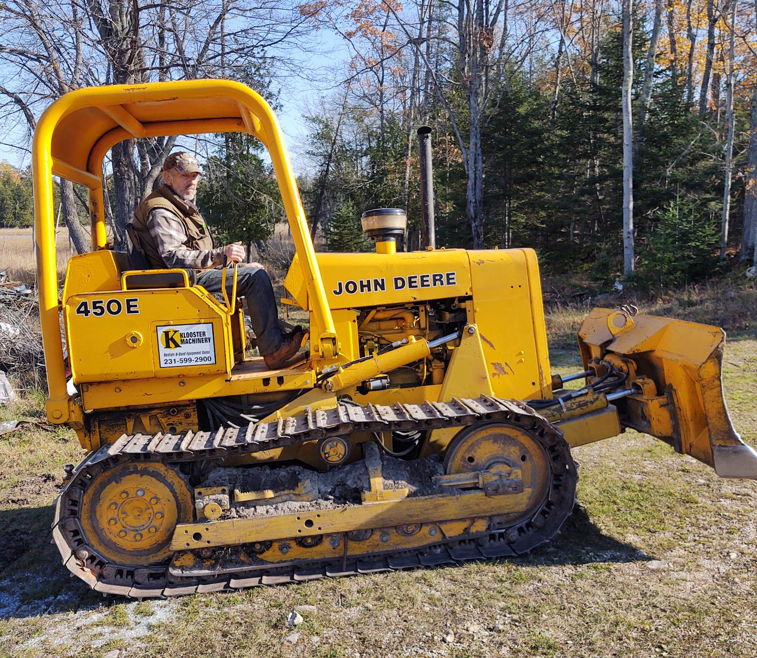 John Deere 450E Dozer